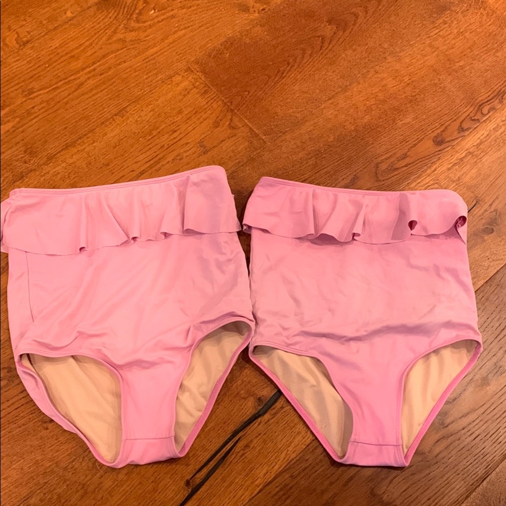 TWO Kortni Jeane size 10-11 Pink High-Waisted Ruffle Bikini Bottoms
